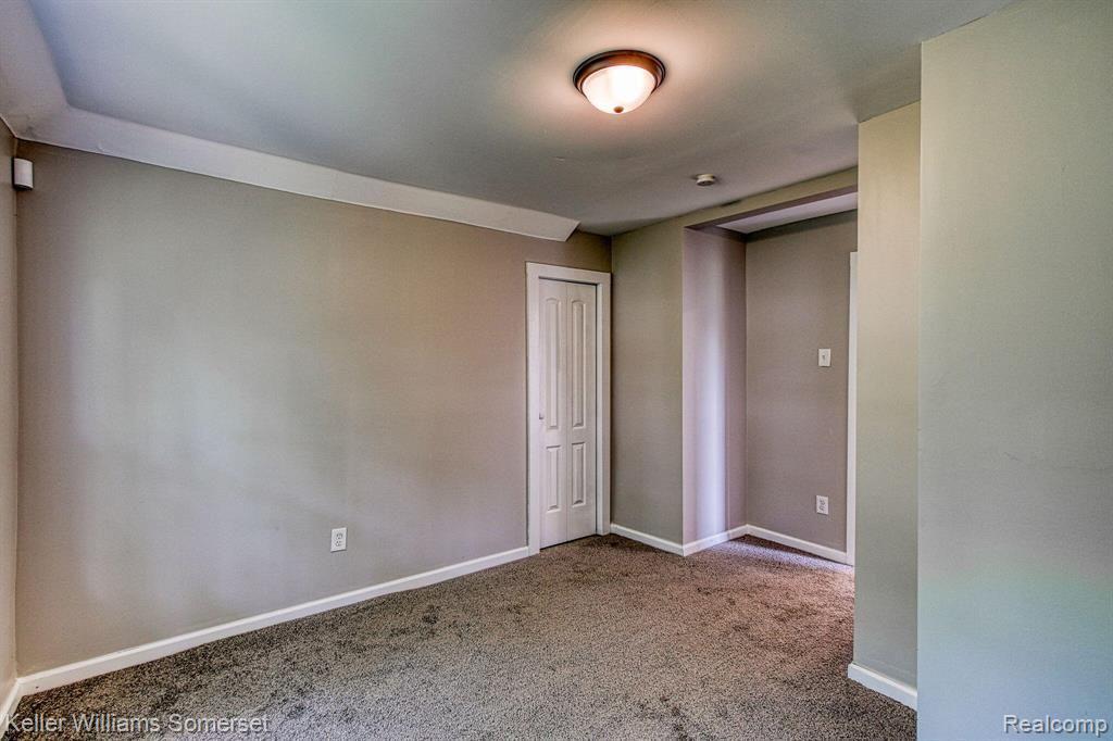 5519 EASTLAWN Street, Detroit, MI 48213 — Photo 46