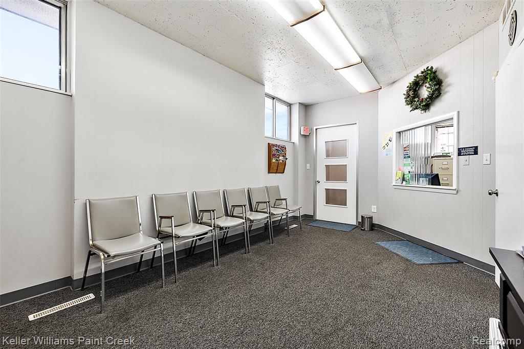 16068 E 8 Mile Road, Detroit, MI 48205 — Photo 9