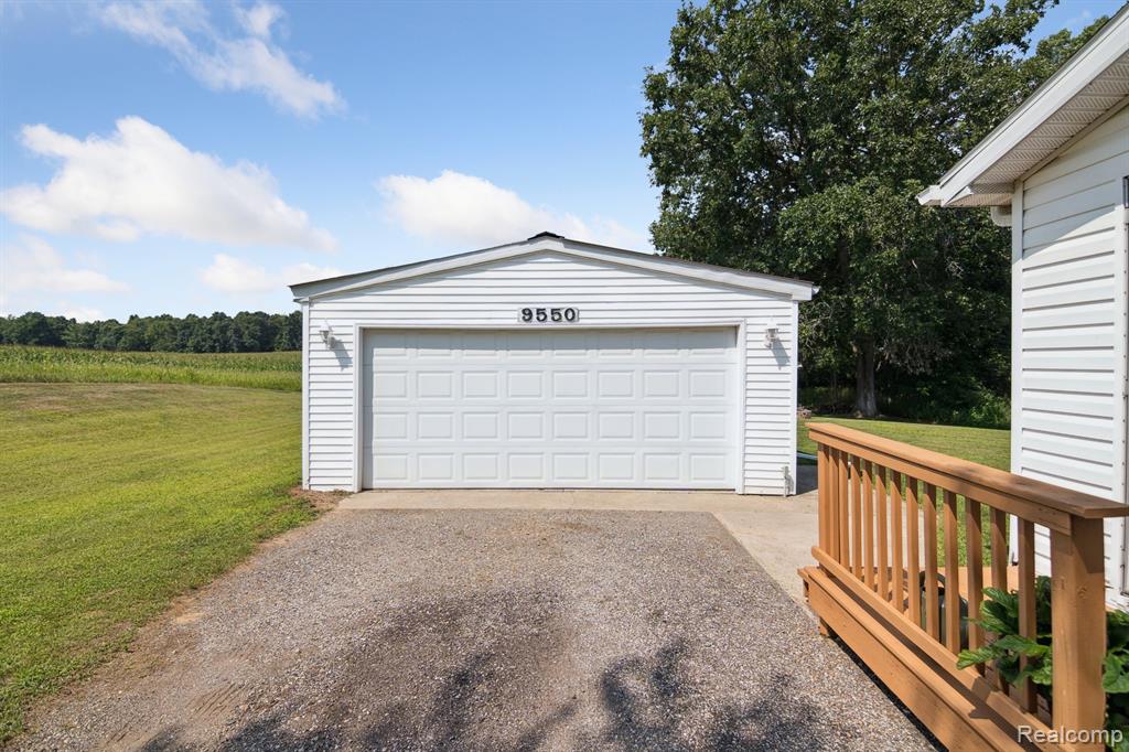 9550 Kinch Road, Jackson, MI 49201 — Photo 21