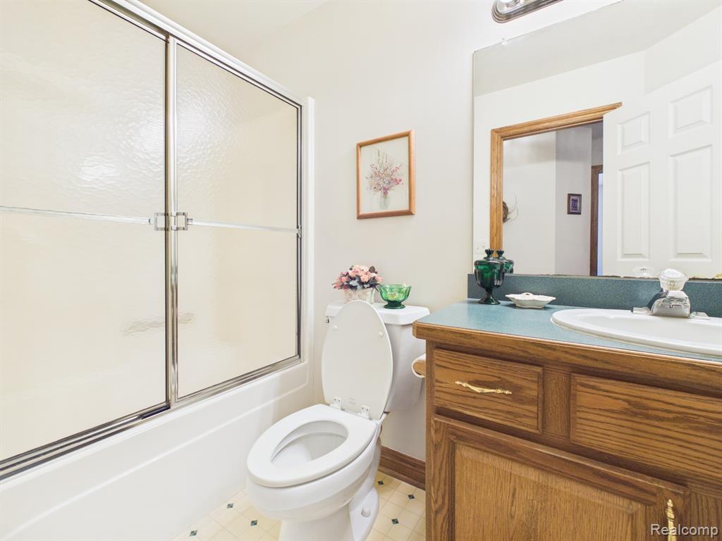 4133 Creeks Edge Drive, Metamora, MI 48455 — Photo 34