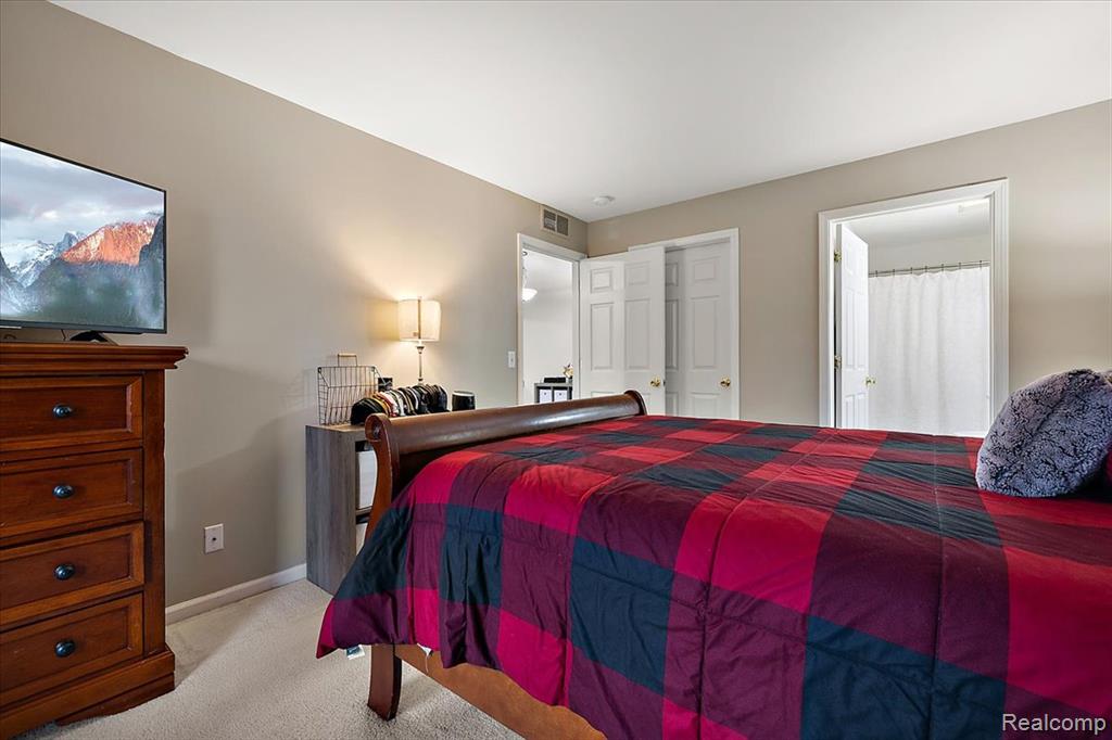 52232 Heatherstone Avenue, Macomb, MI 48042 — Photo 19