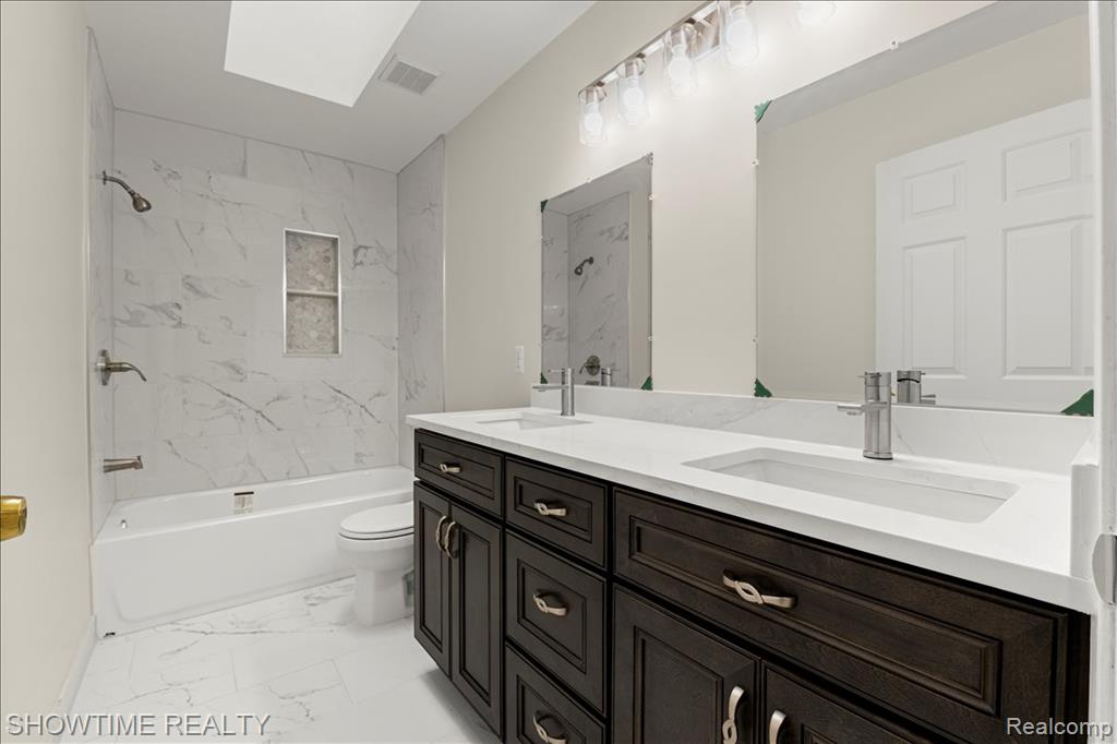 46132 Royal Drive, Chesterfield, MI — Photo 19