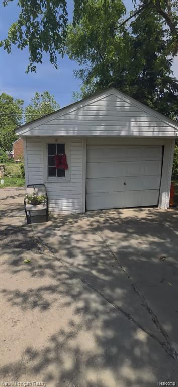 16237 Edmore Drive - Photo 5