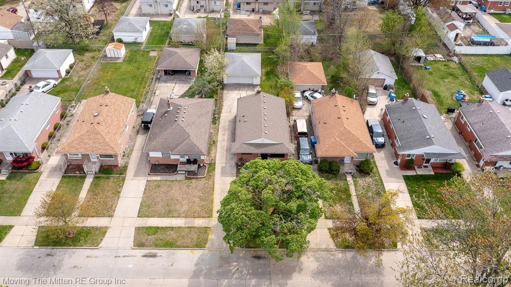 6604 COLONIAL Street, Dearborn Heights, MI 48127 — Photo 36