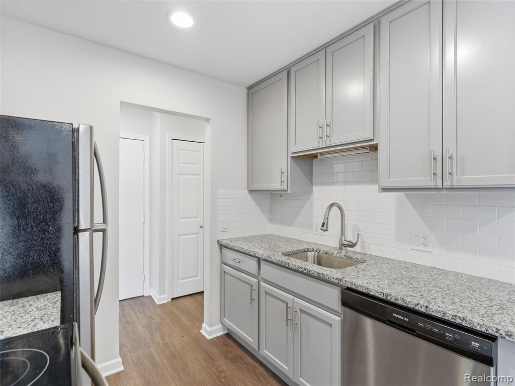607 E Fox Hills E Drive, Bloomfield Hills, MI 48304 — Photo 4