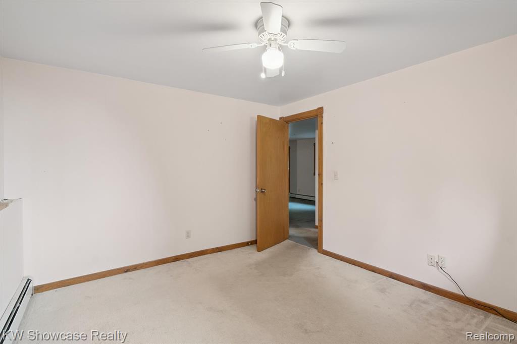 11858 Earl Street, Pinckney, MI 48169 — Photo 30