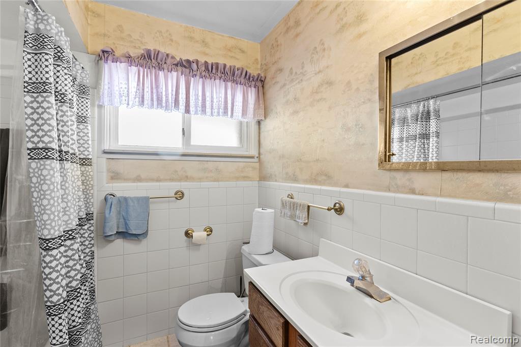 5211 Streefkerk Drive, Warren, MI 48092 — Photo 16