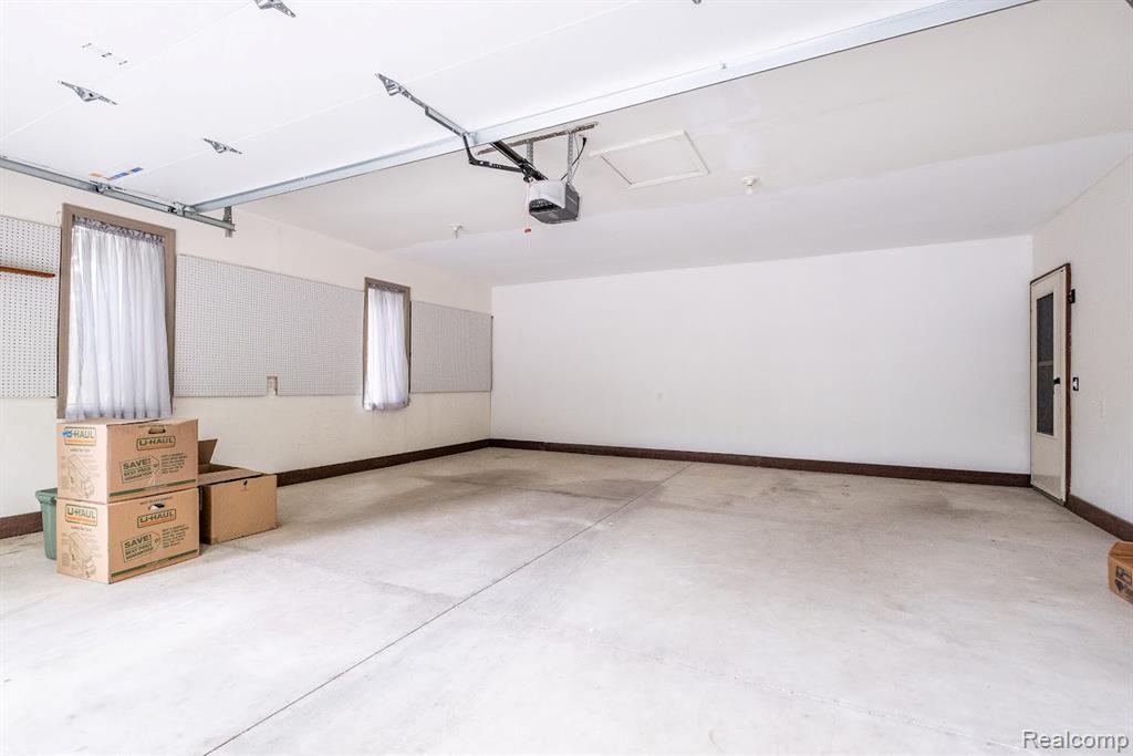 8911 W Gates Street, Bruce, MI 48065 — Photo 46