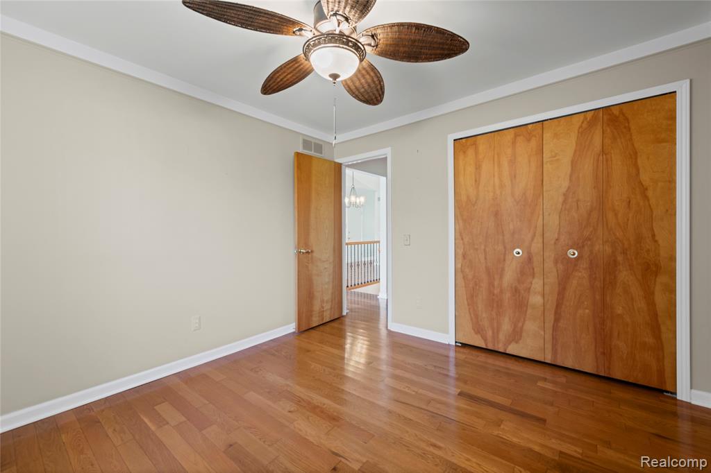 20557 Longwood Drive, Clinton Twp, MI 48038 — Photo 9