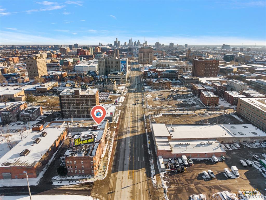 5734 Woodward Avenue, Detroit, MI 48202 — Photo 2