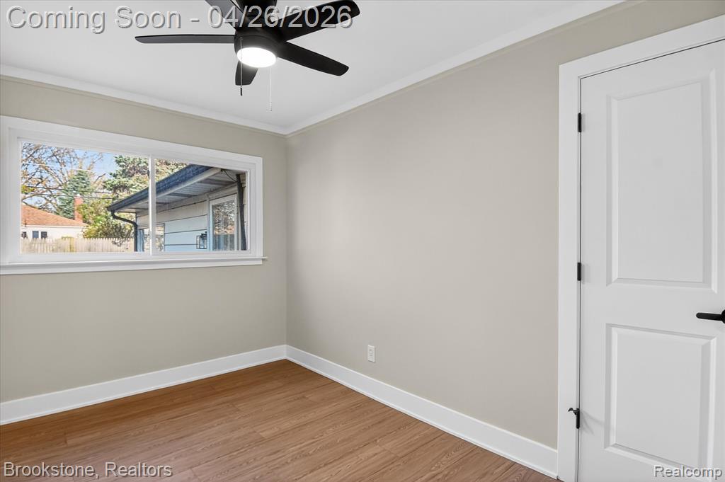 29807 Champine Street, Saint Clair Shores, MI 48082 — Photo 13