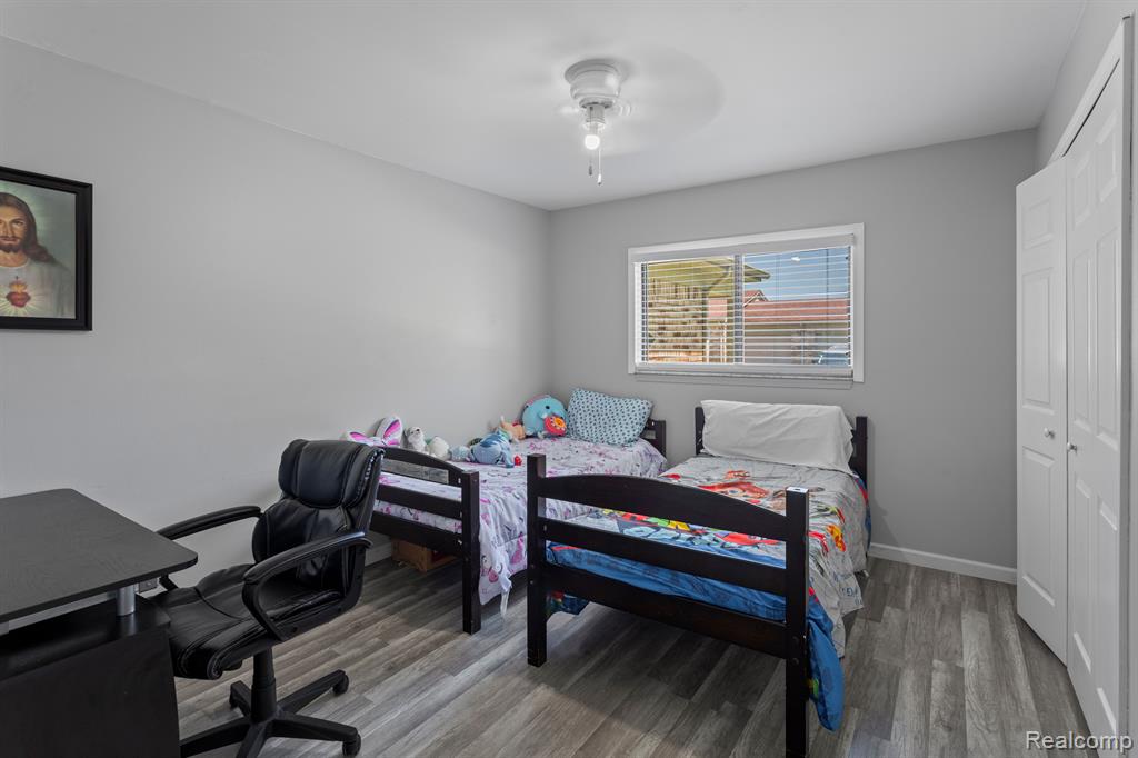 5529 MANSFIELD Avenue, Sterling Heights, MI 48310 — Photo 13