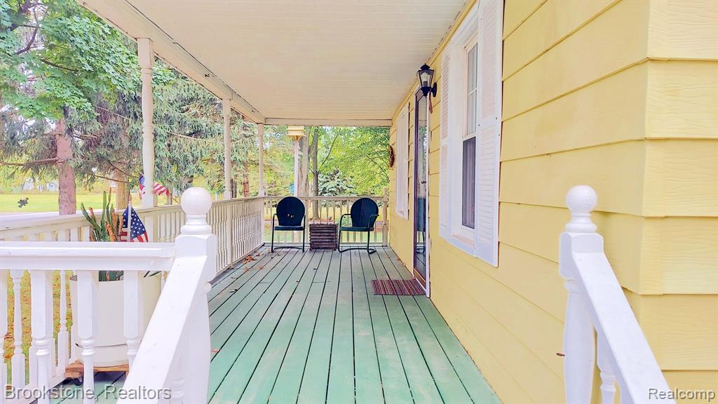 5104 CHESANING Road, Chesaning, MI 48616 — Photo 7