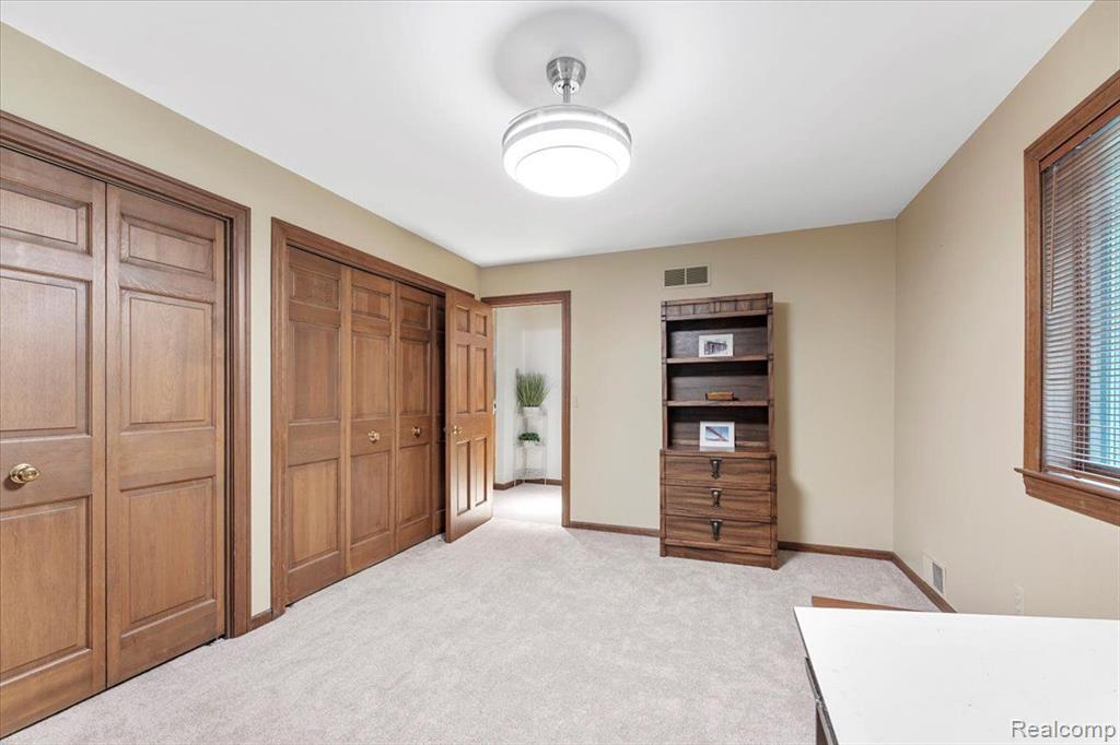 8707 VOIGT Avenue, Grosse Ile, MI 48138 — Photo 40