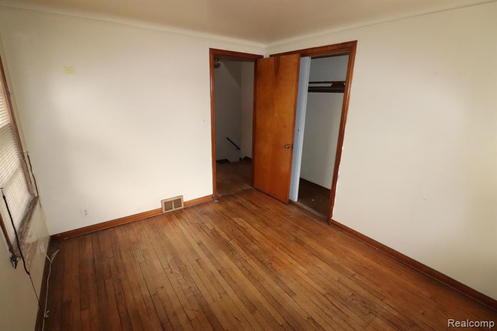 10201 - 10203 HAYES Street, Detroit, MI 48213 — Photo 11