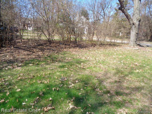 3215 SHERBOURNE Road, Detroit, MI 48221 — Photo 5