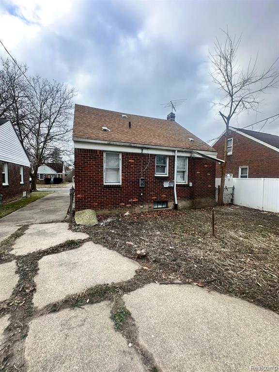6166 UNIVERSITY, Detroit, MI 48224 — Photo 8