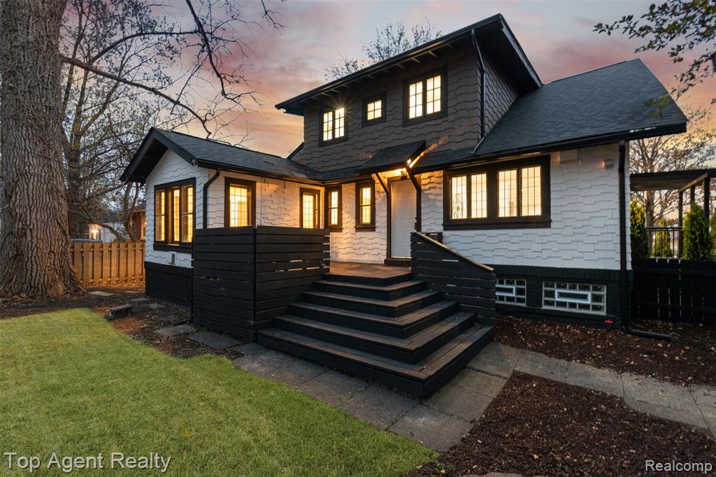 784 Barrington Road, Grosse Pointe Park, MI 48230 — Photo 42