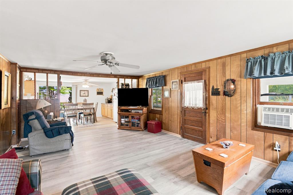 7496 Forest Drive, Lexington, MI 48450 — Photo 9