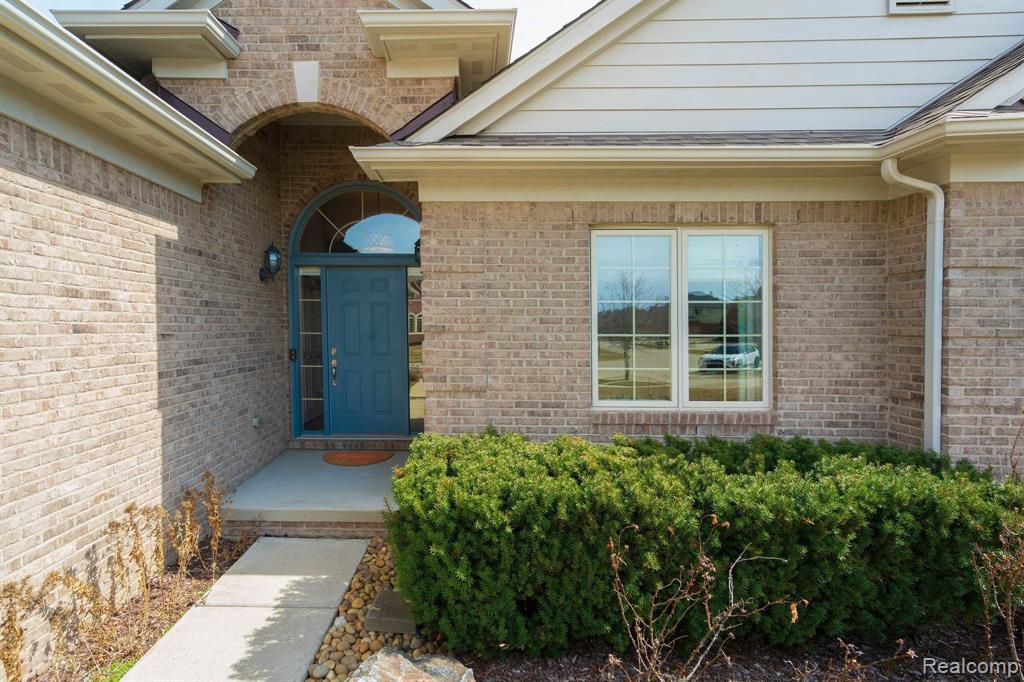 51112 MERRY Lane, Shelby Twp, MI 48316 — Photo 11