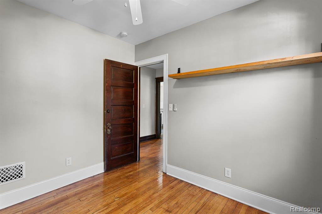 7501 DUNEDIN Street, Detroit, MI 48206 — Photo 12