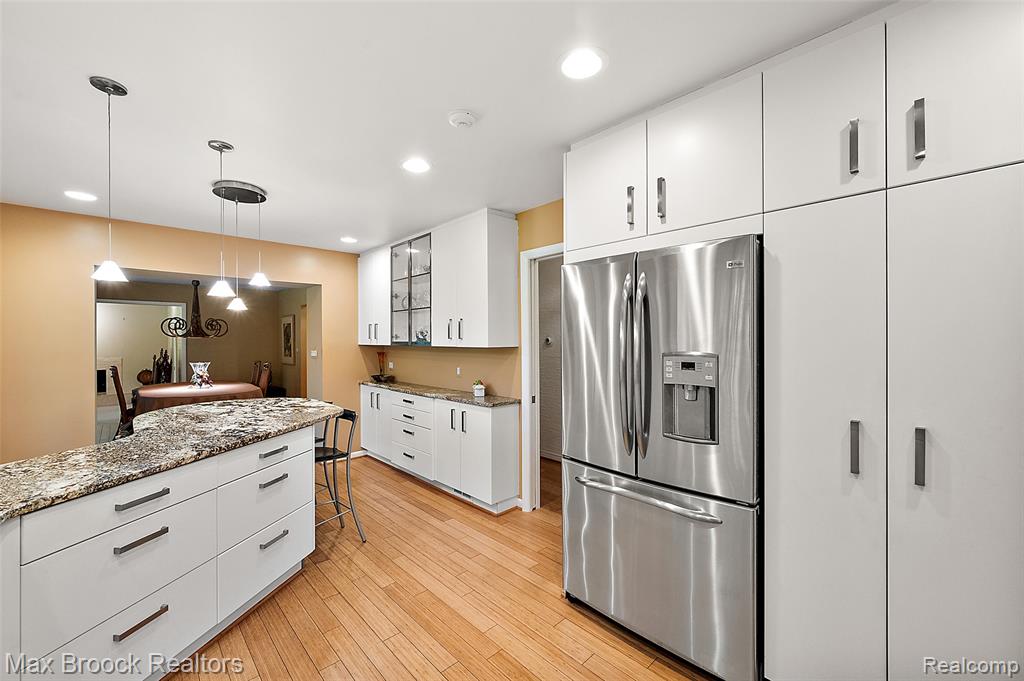 30400 Woodhaven Lane, Beverly Hills, MI 48025 — Photo 10