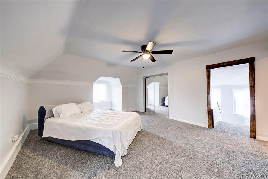 700 W Euclid Street, Detroit, MI 48202 — Photo 37