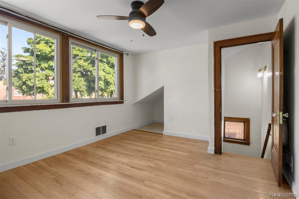7524 Hartwell Street, Dearborn, MI 48126 — Photo 21