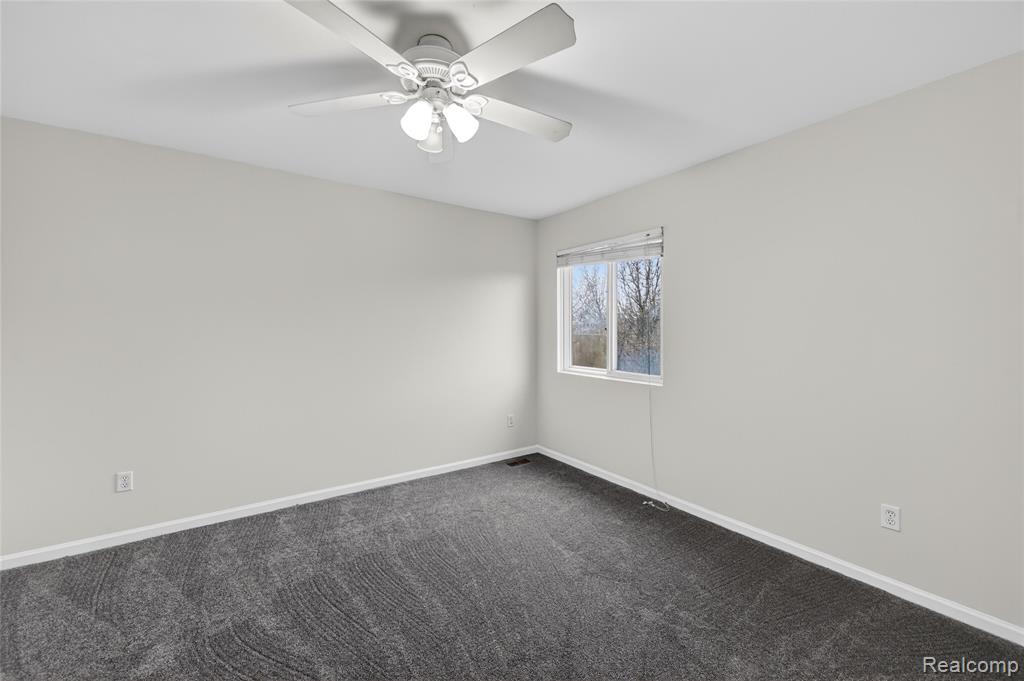 738 Arusha Drive, Pontiac, MI 48341 — Photo 23