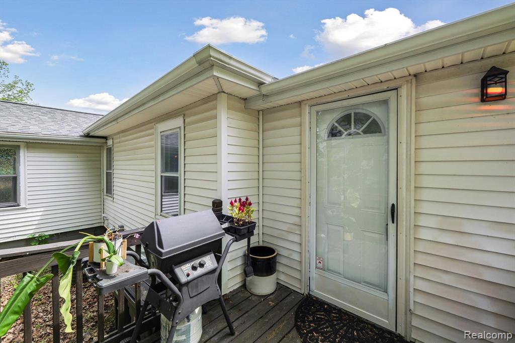 8084 Euclid, Salem, MI 48175 — Photo 3