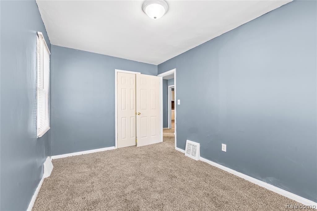18485 Moenart Street, Detroit, MI 48234 — Photo 8