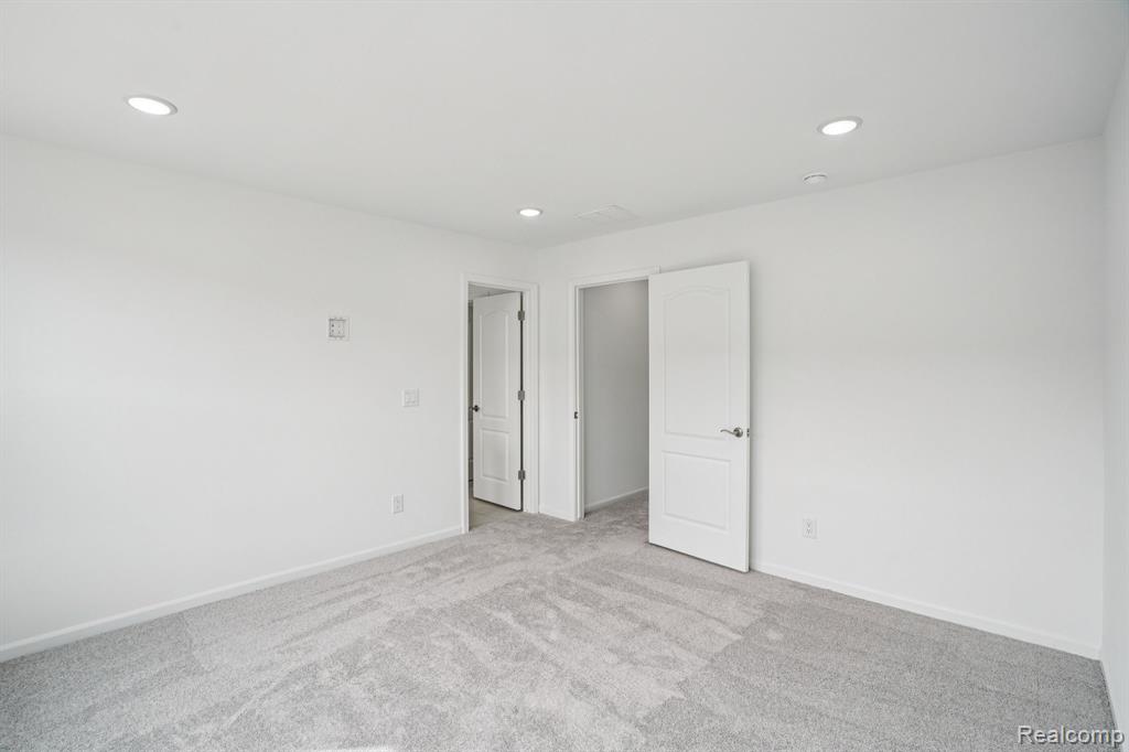 42819 Atwood Avenue, Novi, MI — Photo 20