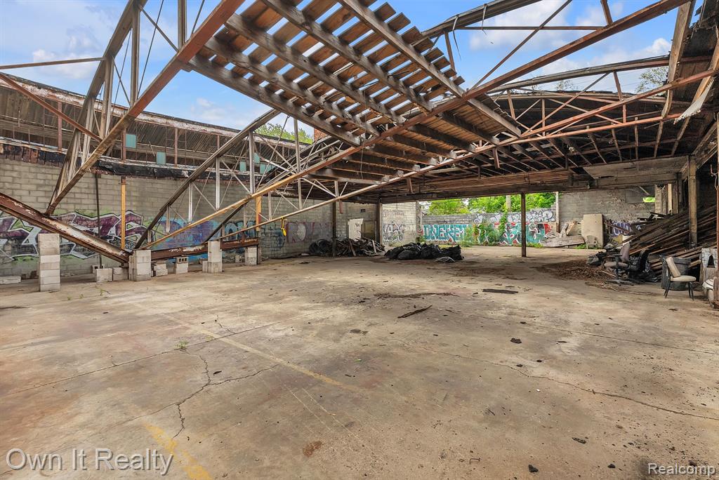 8616 Grinnell Street, Grosse Pointe, MI, 48213