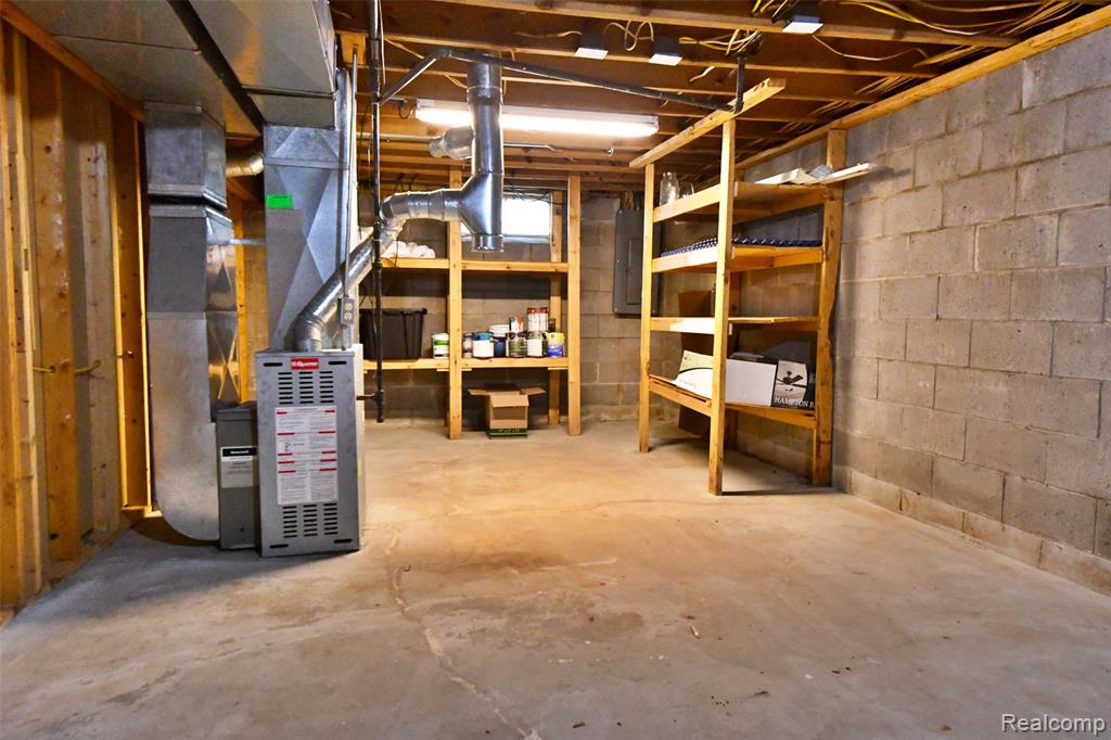 8702 Center Street, St. Helen, MI 48656 — Photo 29