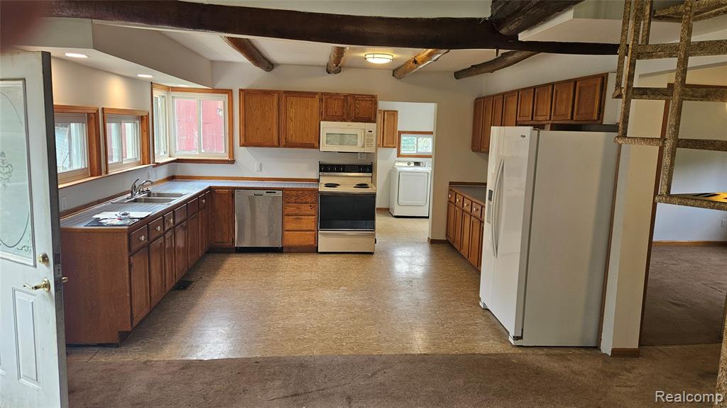 53540 W 12 Mile Road, Wixom, MI 48393 — Photo 7