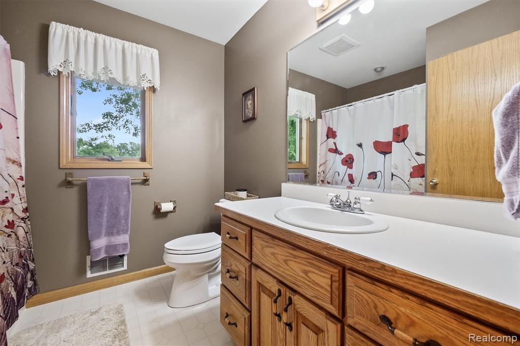 11157 Rose Road, Emmett, MI 48022 — Photo 20
