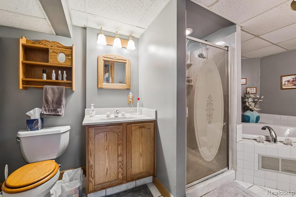 13121 Orchard Road, Southgate, MI 48195 — Photo 19