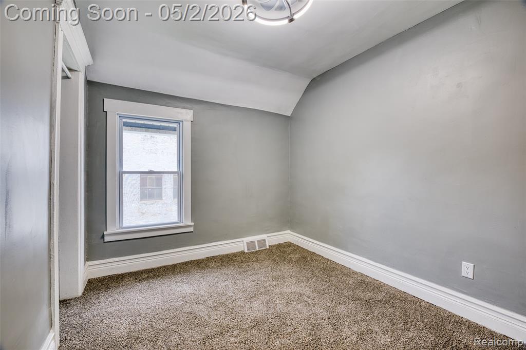 430 Holbrook Street, Detroit, MI 48202 — Photo 21