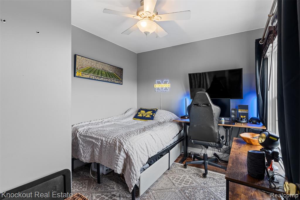 8058 Stanley Road, Flushing, MI 48433 — Photo 22