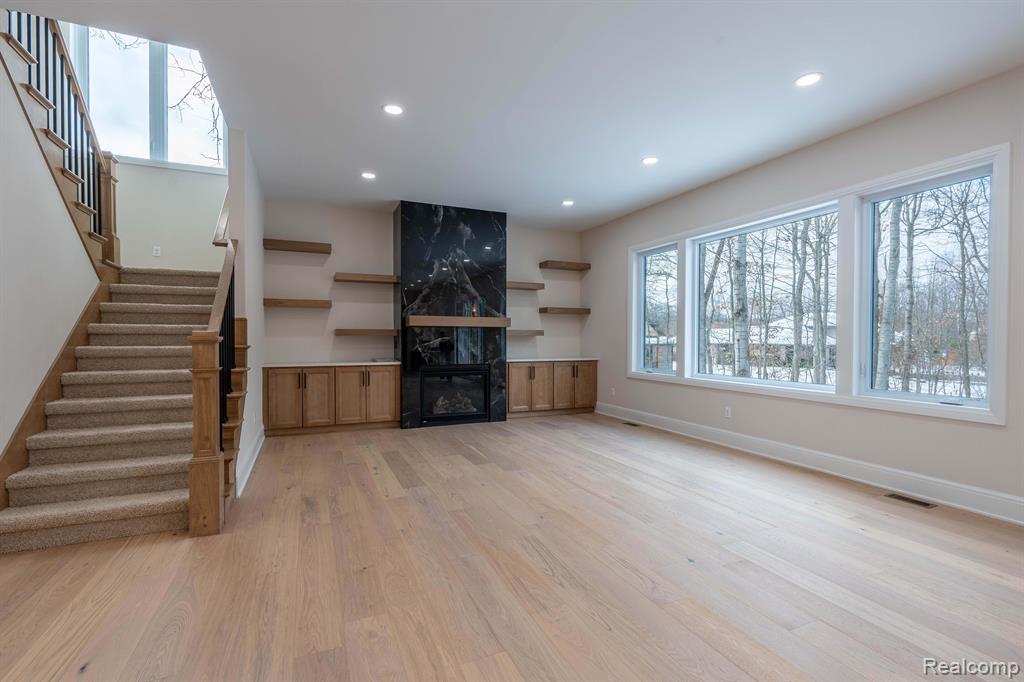 9033 DEERWOOD Road, Clarkston, MI 48348 — Photo 9