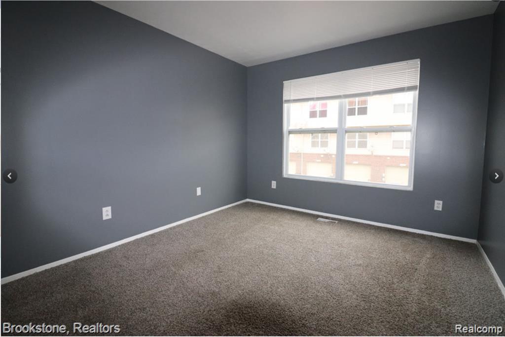 15652 STONE CROSSING Drive, Southfield, MI 48075 — Photo 14