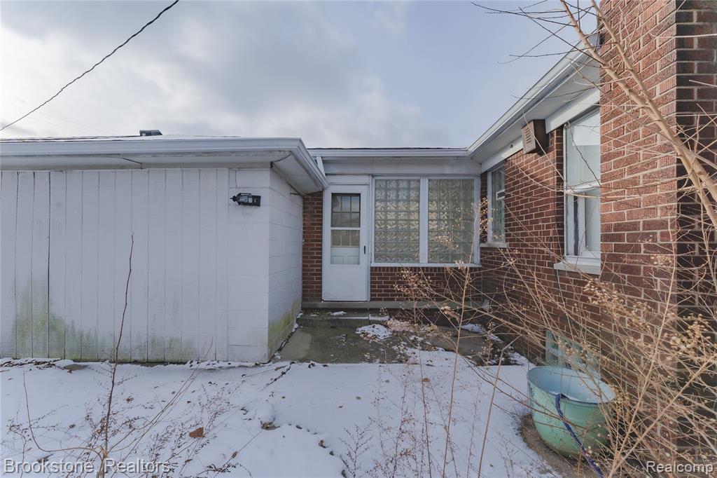 17006 Juliana Avenue, Eastpointe, MI 48021 — Photo 27