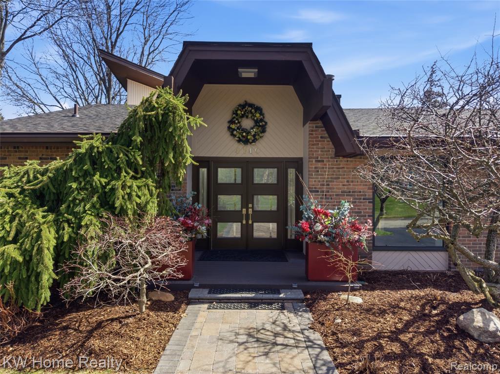 4749 Tara Court, West Bloomfield, MI 48323 — Photo 5