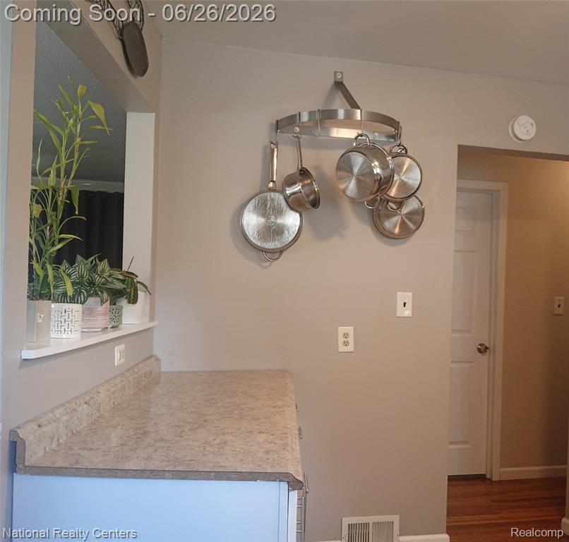 1624 Knowles Street, Ypsilanti, MI 48198 — Photo 9