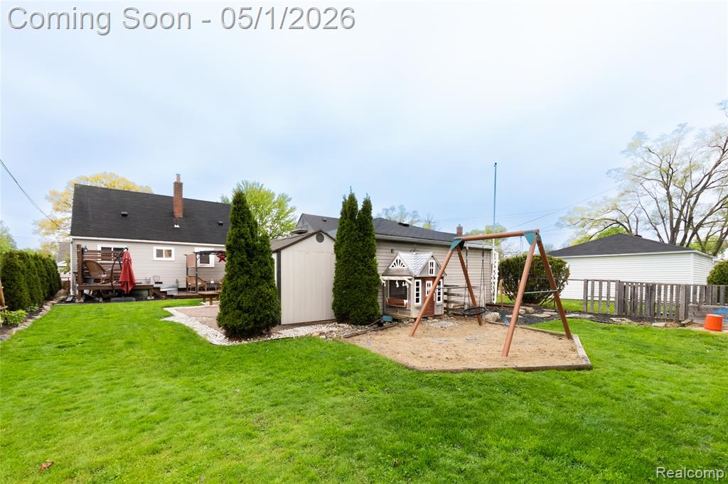 29840 Chester Street, Garden City, MI — Photo 10