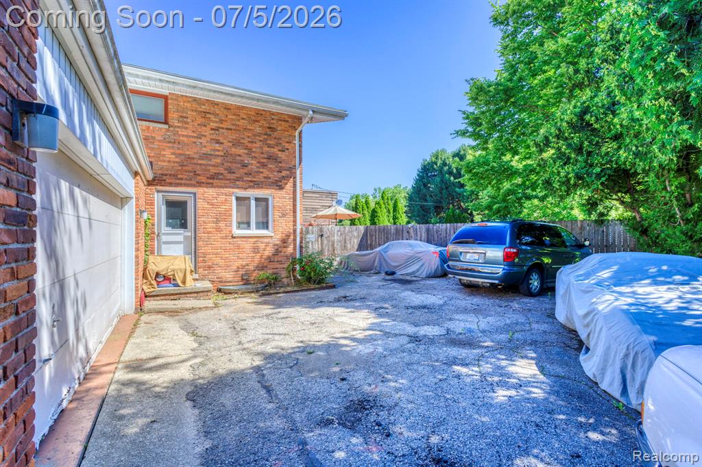 46 W Breitmeyer Place, Mount Clemens, MI 48043 — Photo 32