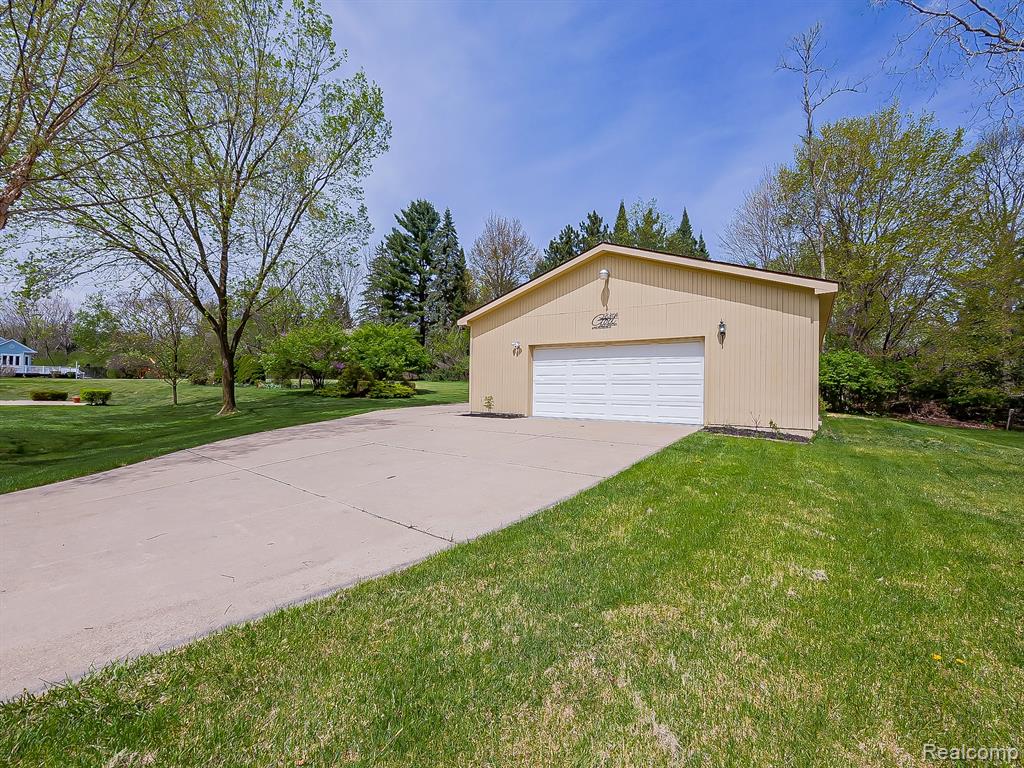 49202 Cheshire Lane, Canton, MI 48187 — Photo 66