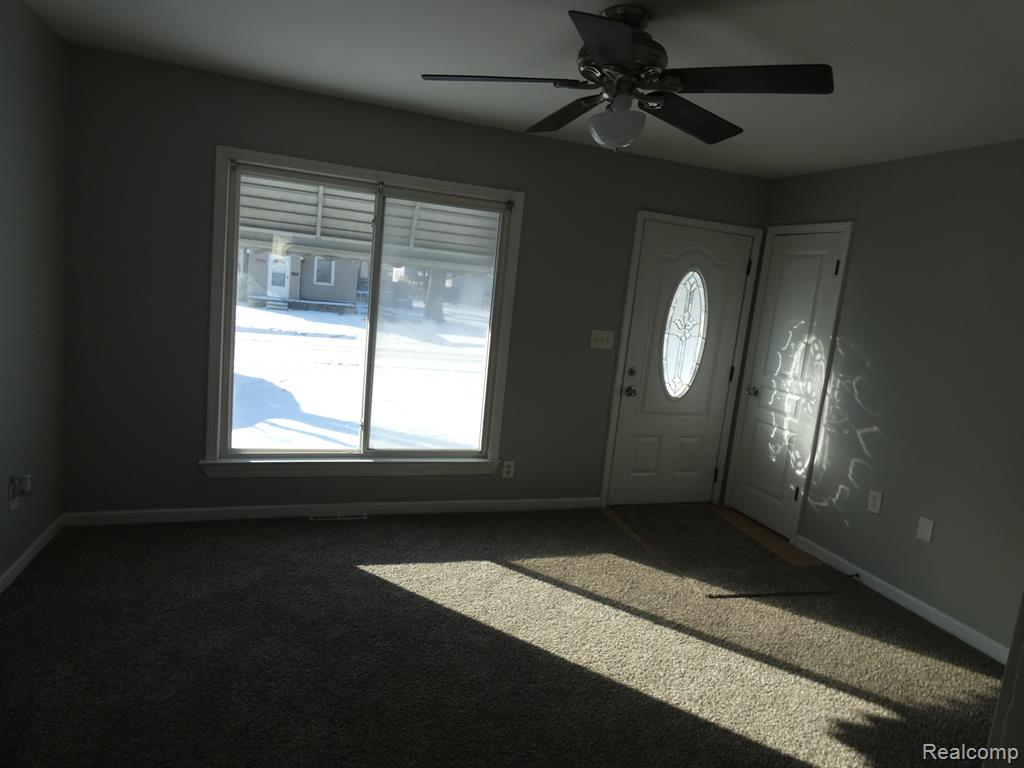8065 PROSPECT Avenue, Warren, MI 48089 — Photo 17