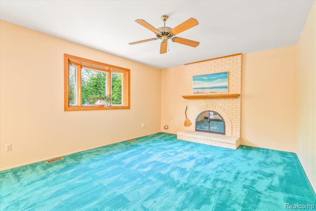 6877 Pittsford Street, Canton, MI 48187 — Photo 43