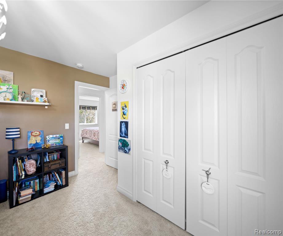 43442 CHERRYWOOD Lane, Canton, MI 48188 — Photo 23